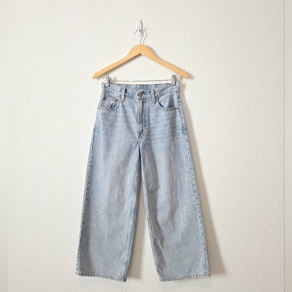 Denim Forum Denim - Denim Forum Light Wash Relaxed Wide Leg Jeans 24